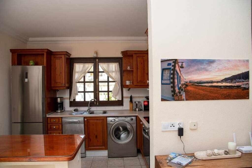 Aurora Mari Villa Your Dream Steps From The Ocean Shore Caleta De Fuste Εξωτερικό φωτογραφία