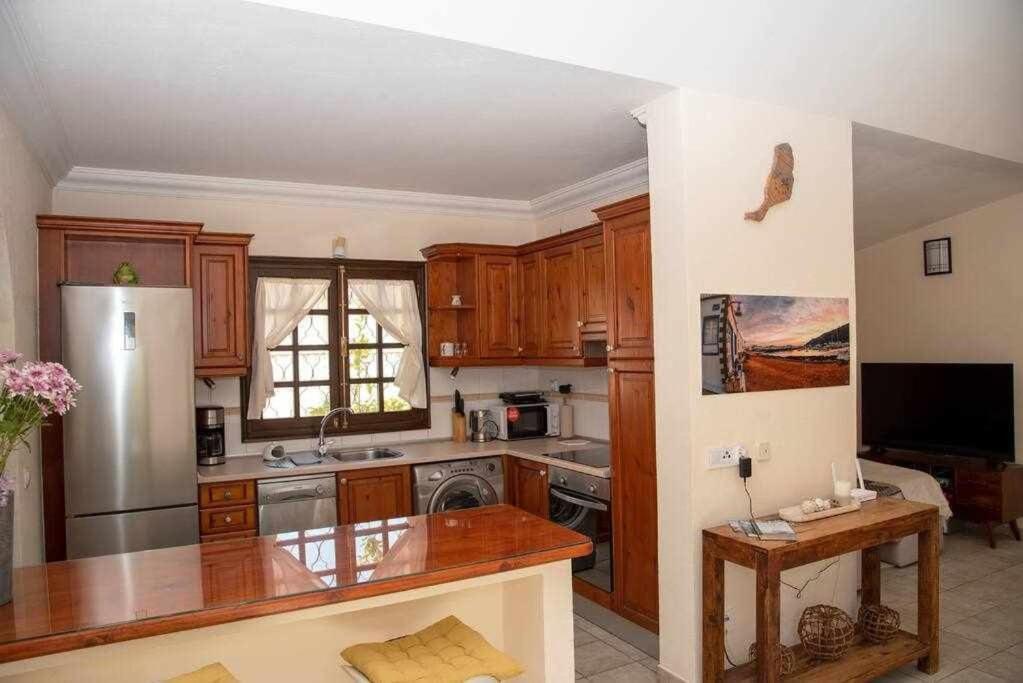 Aurora Mari Villa Your Dream Steps From The Ocean Shore Caleta De Fuste Εξωτερικό φωτογραφία