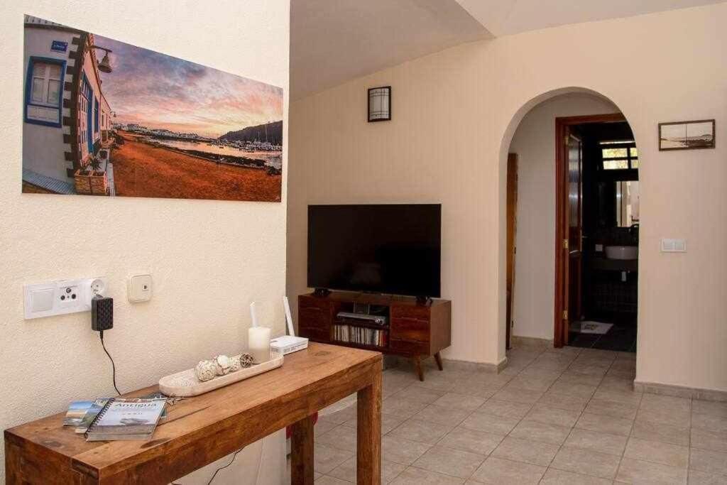 Aurora Mari Villa Your Dream Steps From The Ocean Shore Caleta De Fuste Εξωτερικό φωτογραφία